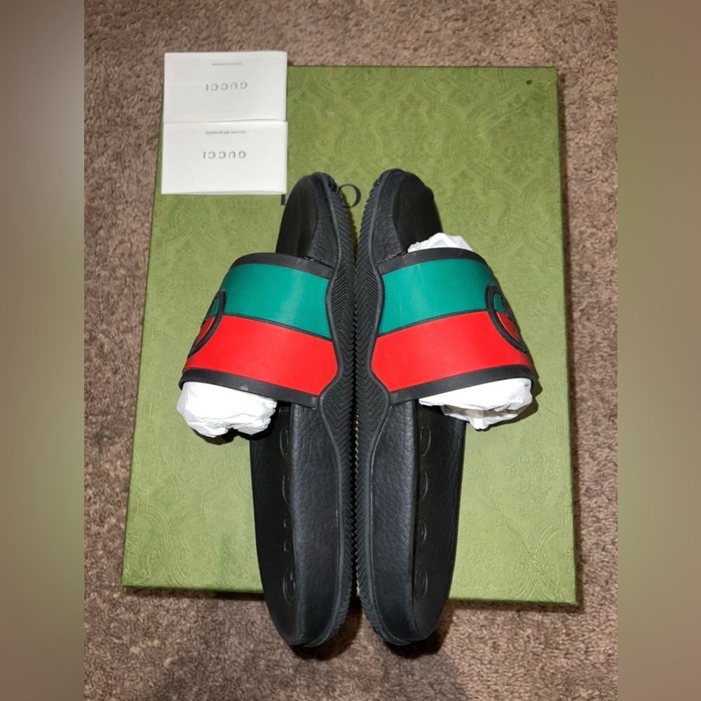 Gucci Slides Men - image 3